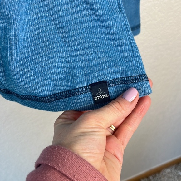 Prana Men's Long Sleeve Shirt Striped Blue size Large - Picture 6 of 12